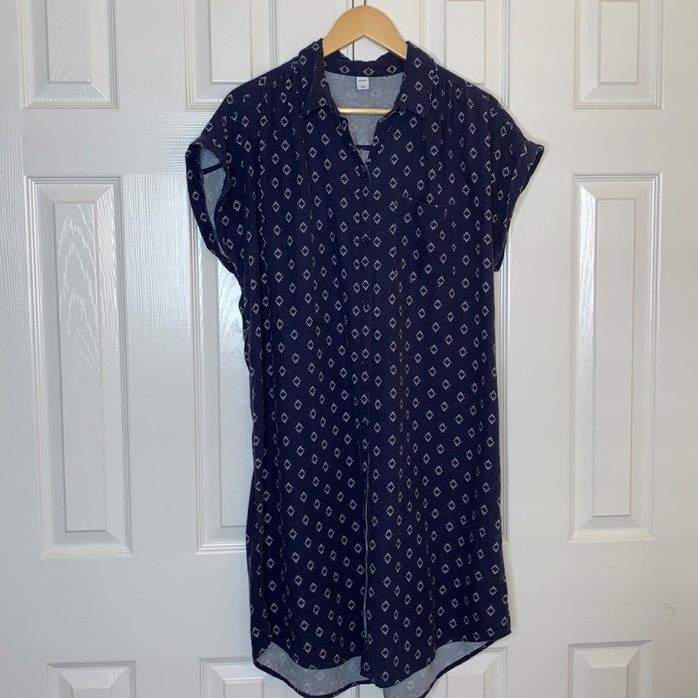 Old Navy Button Down Shirt Dress Full Shirttail Hem Women’s Large B2309